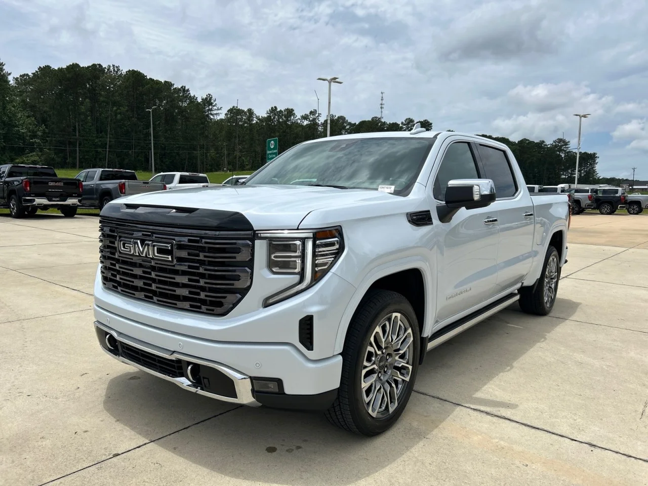 New 2026 Glacier White Tricoat GMC Denali Ultimate image 1