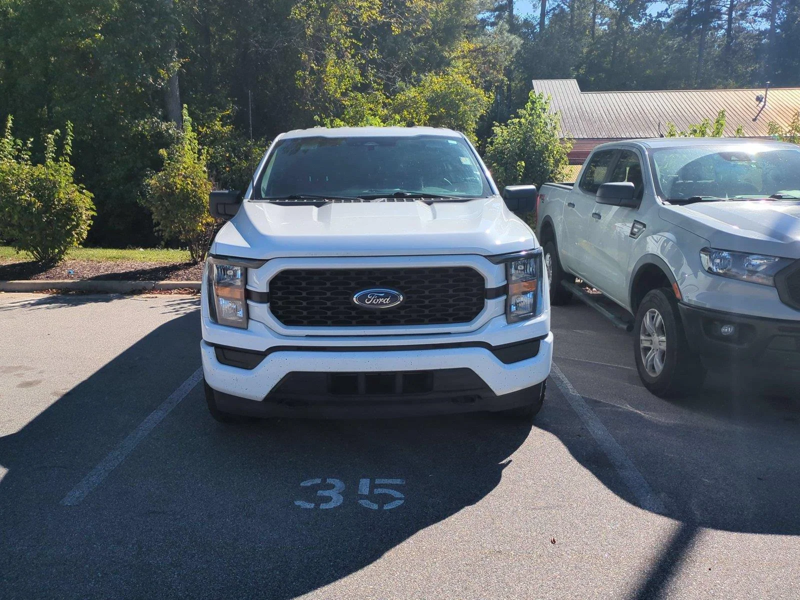 Used 2023 Oxford White Ford XL image 2