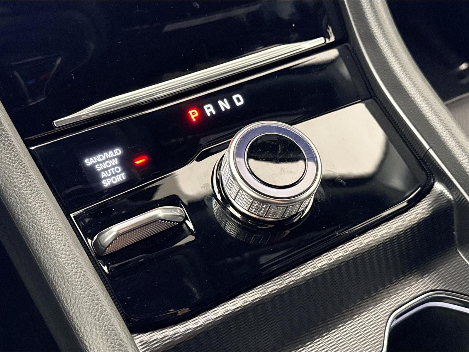Used 2026 Bright White Clearcoat Jeep Limited Reserve image 27