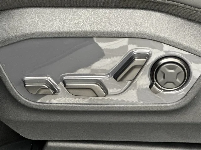 New 2027 Panthera Metal Matte Kia X-Line SX Prestige image 12