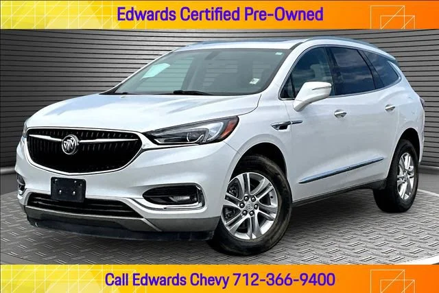 2021 Buick Enclave Essence AWD's photo
