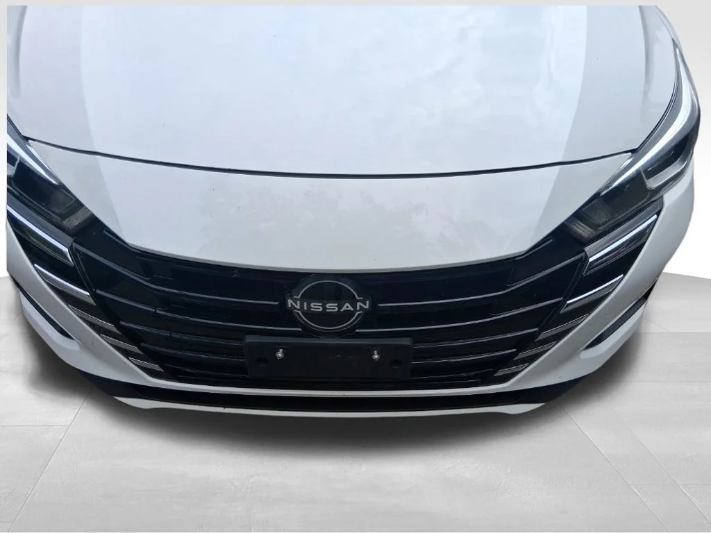 Used 2024 White Nissan 1.6 S image 17