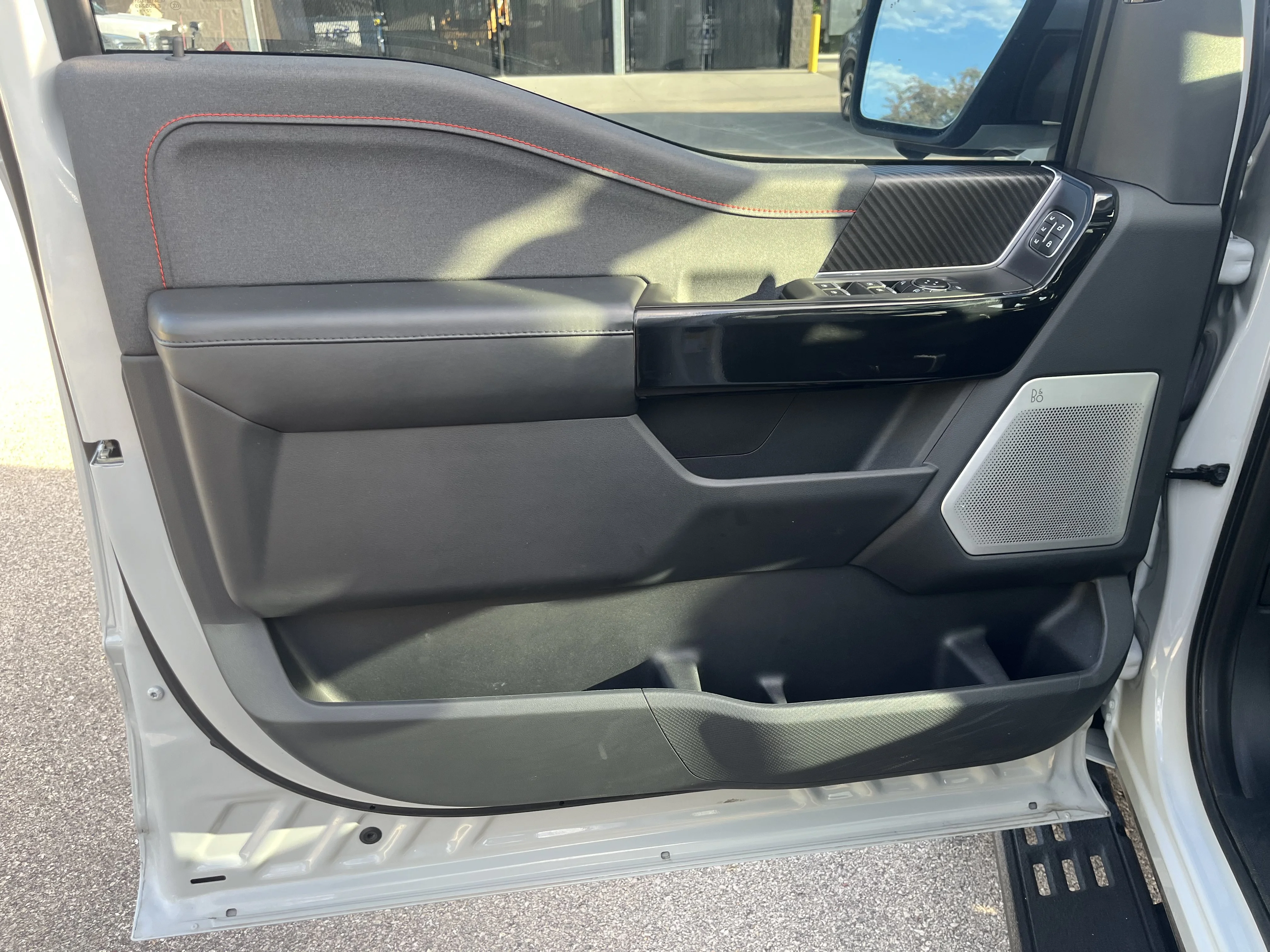 Used 2023 Avalanche Ford Raptor image 21