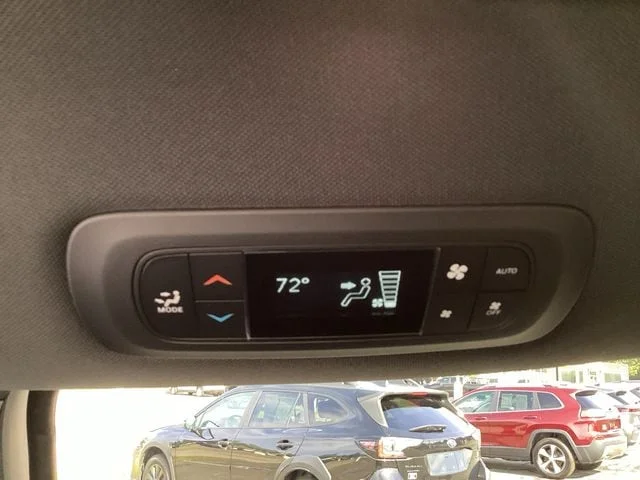 New 2027 Bright White Clearcoat Chrysler SELECT AWD image 18