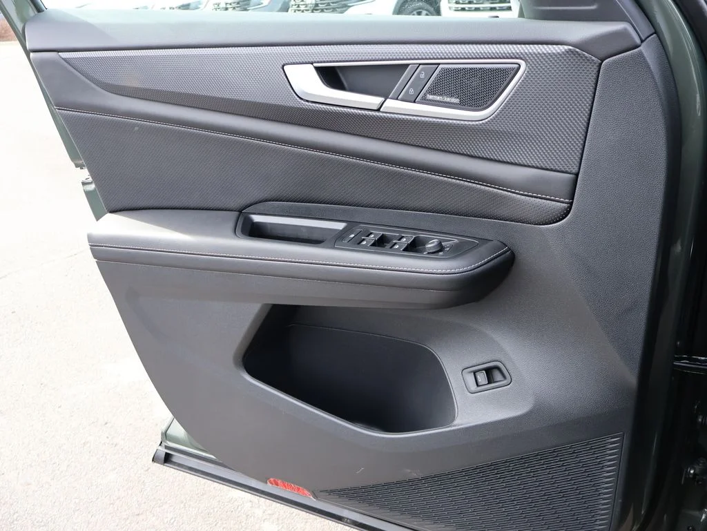 New 2026 Green Volkswagen 2.0T SEL Premium R-Line image 40