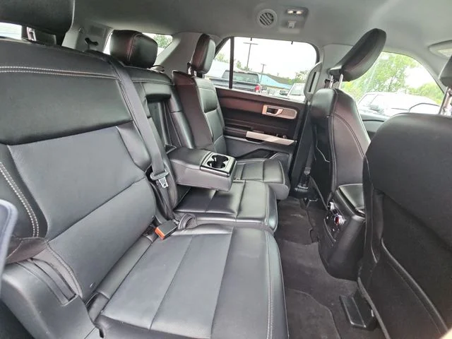 Used 2024 Black Ford Limited image 30
