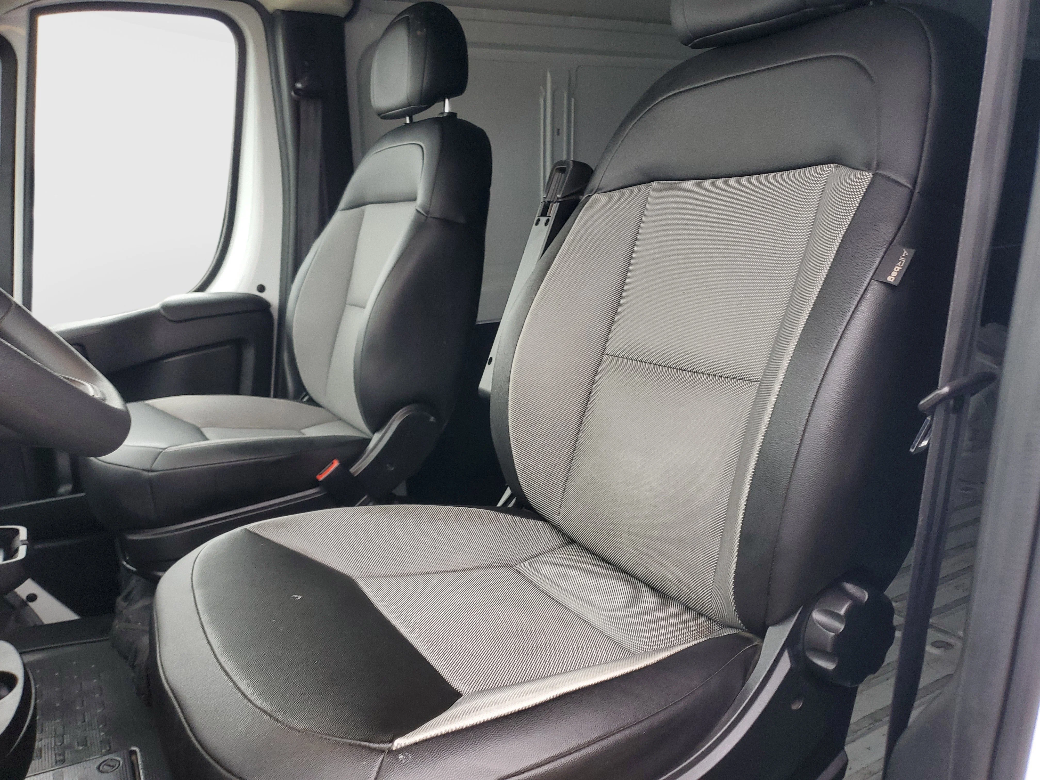 Used 2025 White Ram High Roof image 13