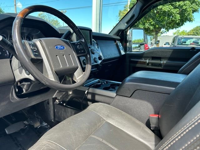 Used 2015 White Platinum Clearcoat Metallic Ford Platinum image 21