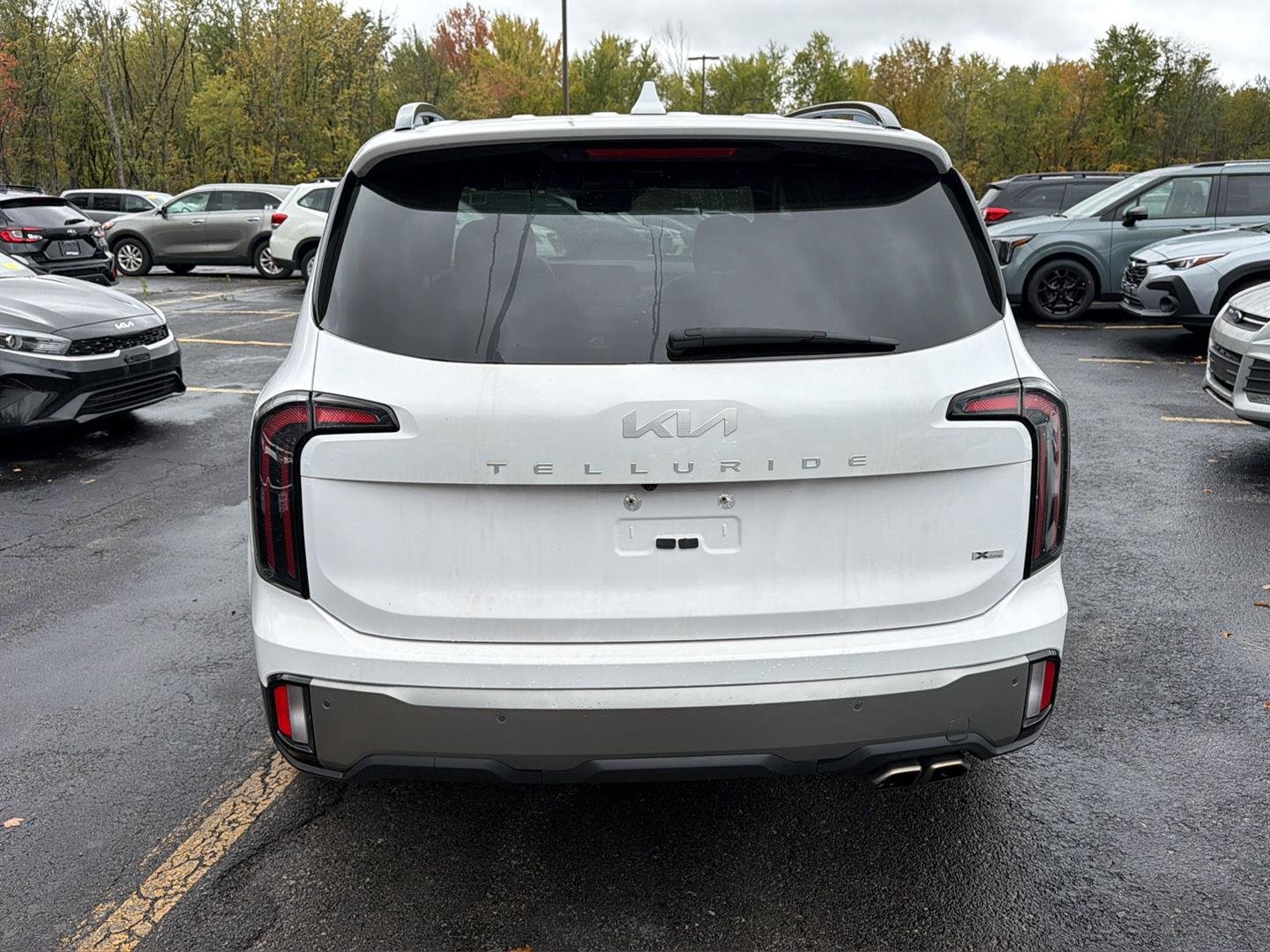 Used 2023 Glacial White Pearl Kia SX image 11
