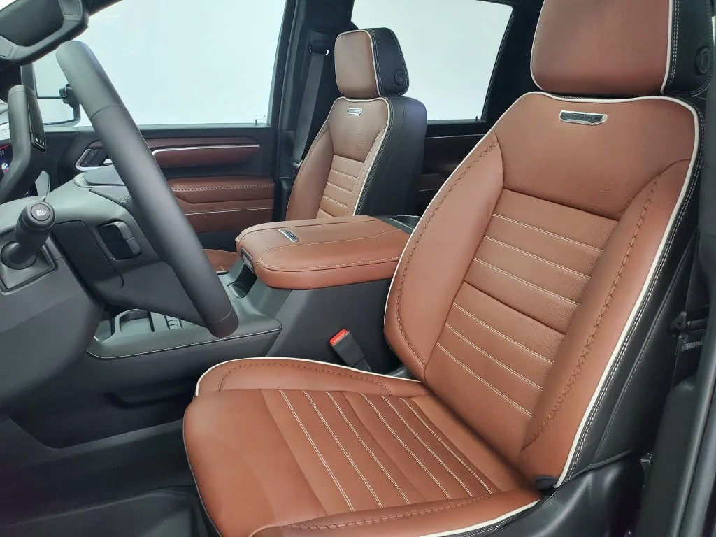 New 2026 Onyx Black GMC Denali Ultimate image 5