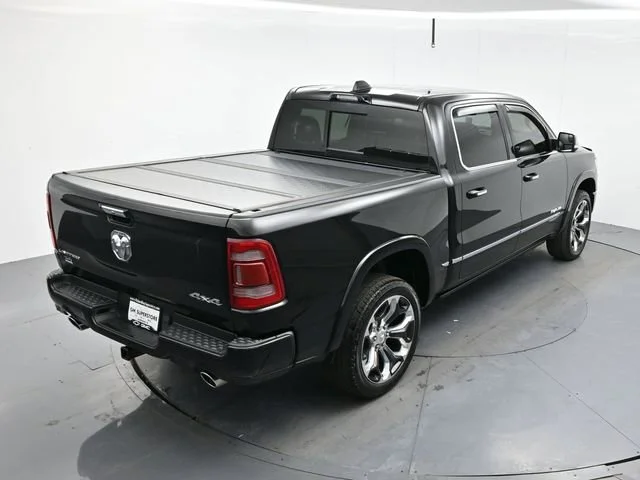Used 2022 Diamond Black Cry Ram Limited image 36