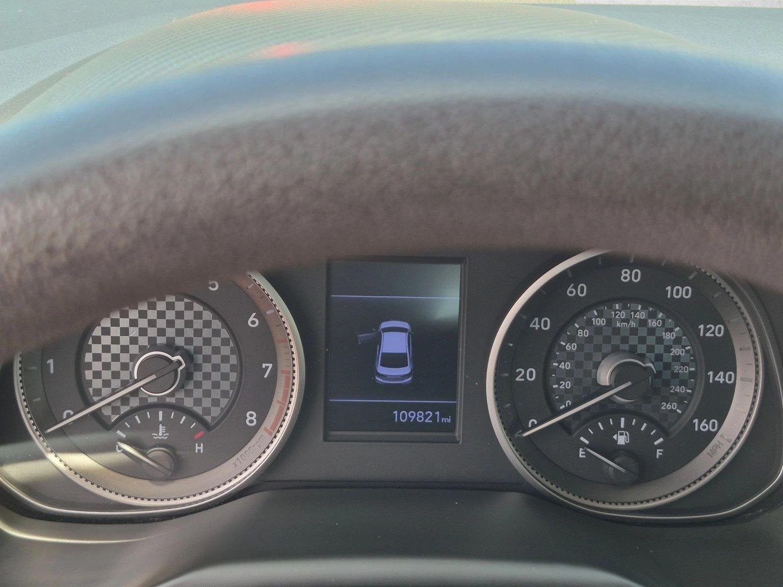 Used 2020 Stellar Silver Hyundai SEL image 9