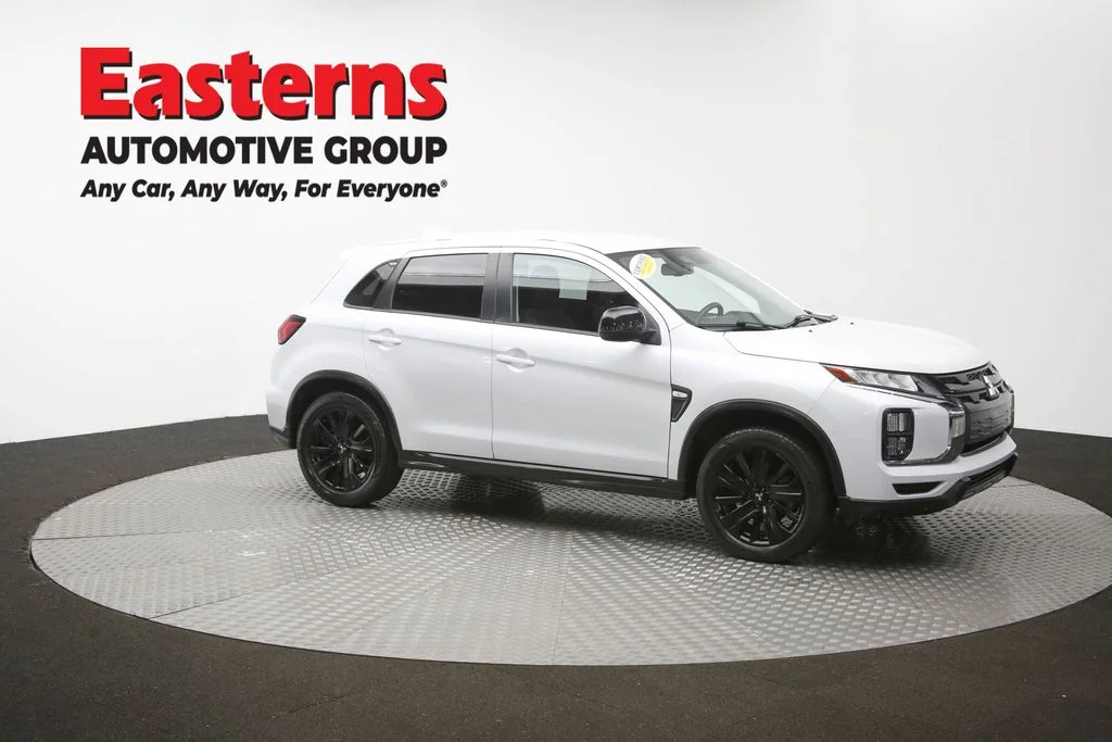 Used 2023 White Mitsubishi 2.0 LE image 48