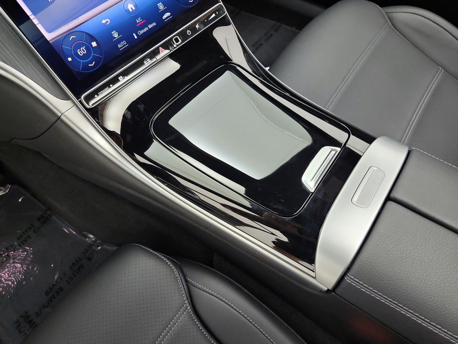 Certified Used 2024 Polar White Mercedes-Benz C 300 Sedan image 11