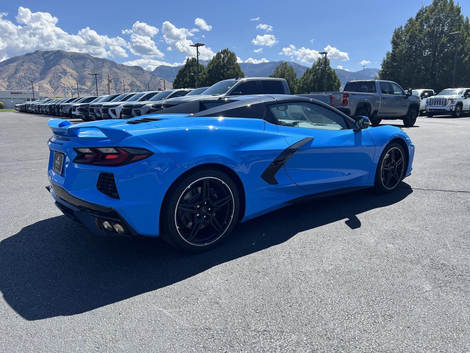 Used 2022 RAPID BLUE Chevrolet 3LT image 5
