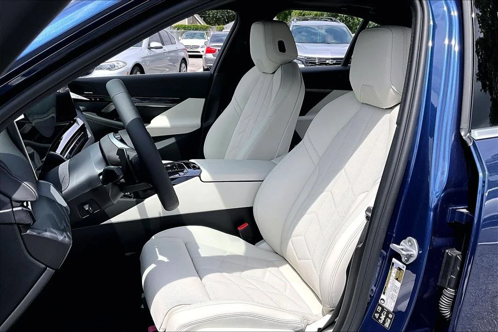 New 2026 BMW 5 Series 540i xDrive 4D Sedan