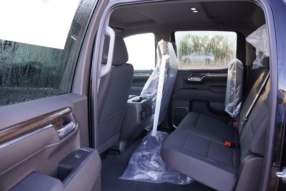 2026 Chevrolet Silverado 1500 LT Trail Boss - Photo 11