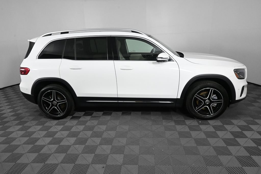 Used 2026 White Mercedes-Benz GLB 250 image 26