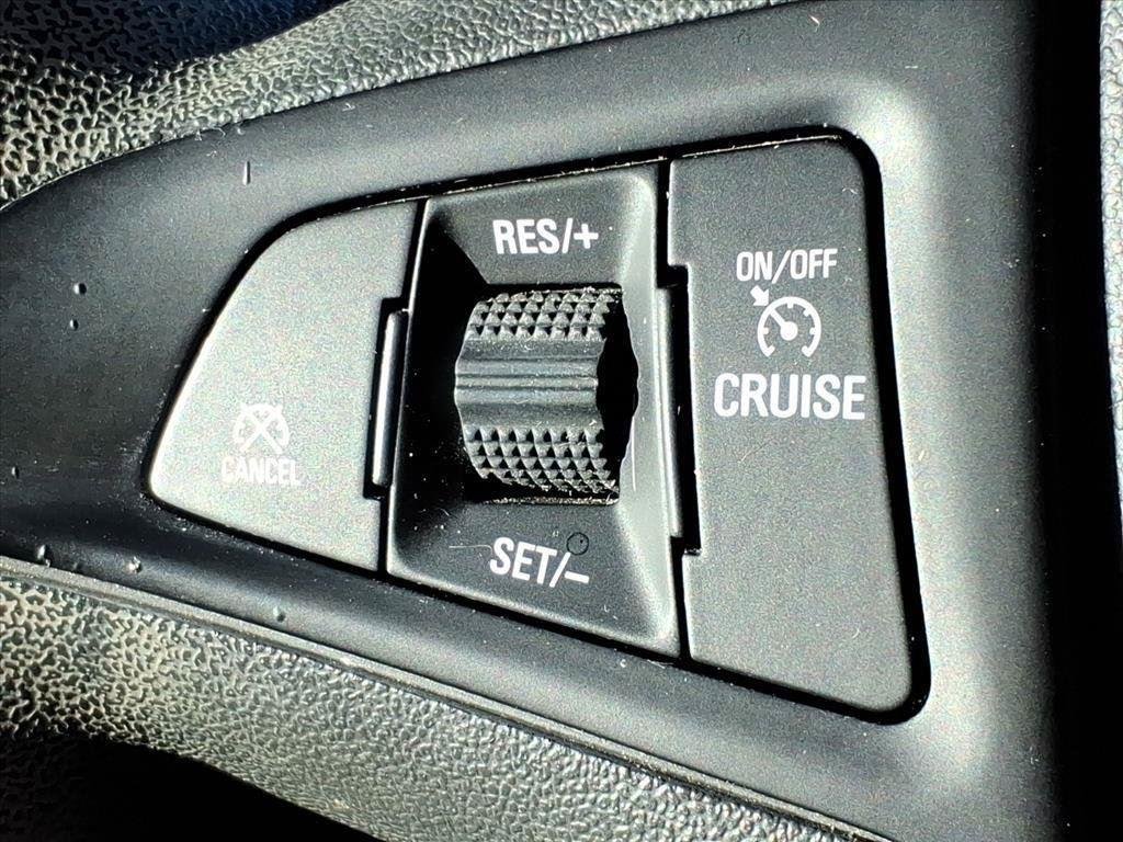 Used 2017 Summit White Chevrolet LS image 14