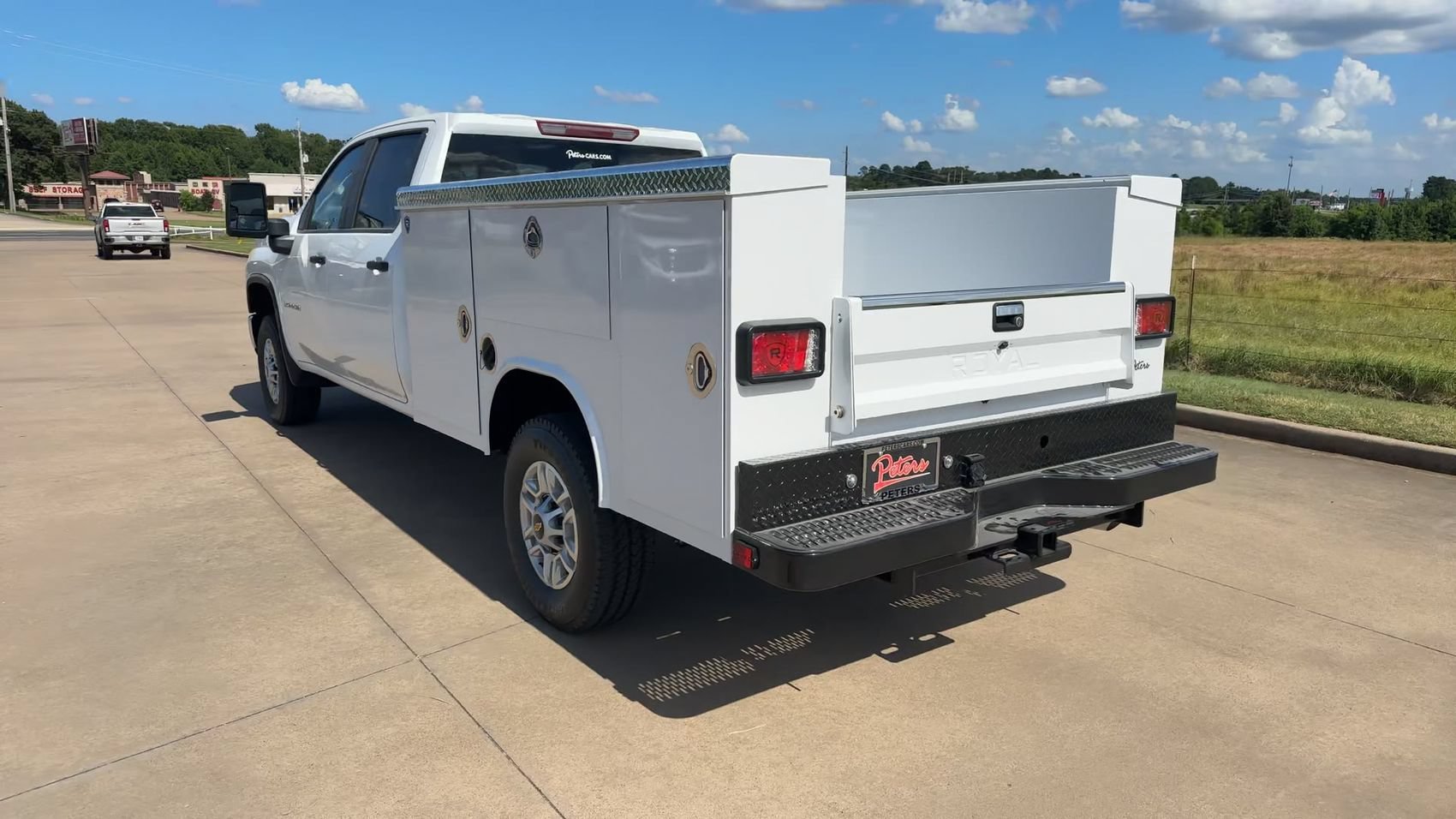 New 2026 Summit White Chevrolet Work Truck image 7