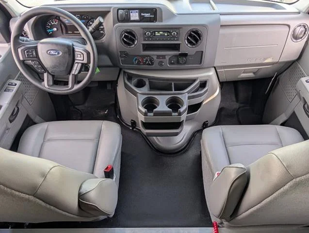 New 2026 Oxford White Ford E-350 SRW image 22