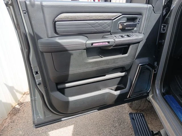 New 2026 Ceramic Gray Clear-Coat Exterior Paint RAM Limited image 59