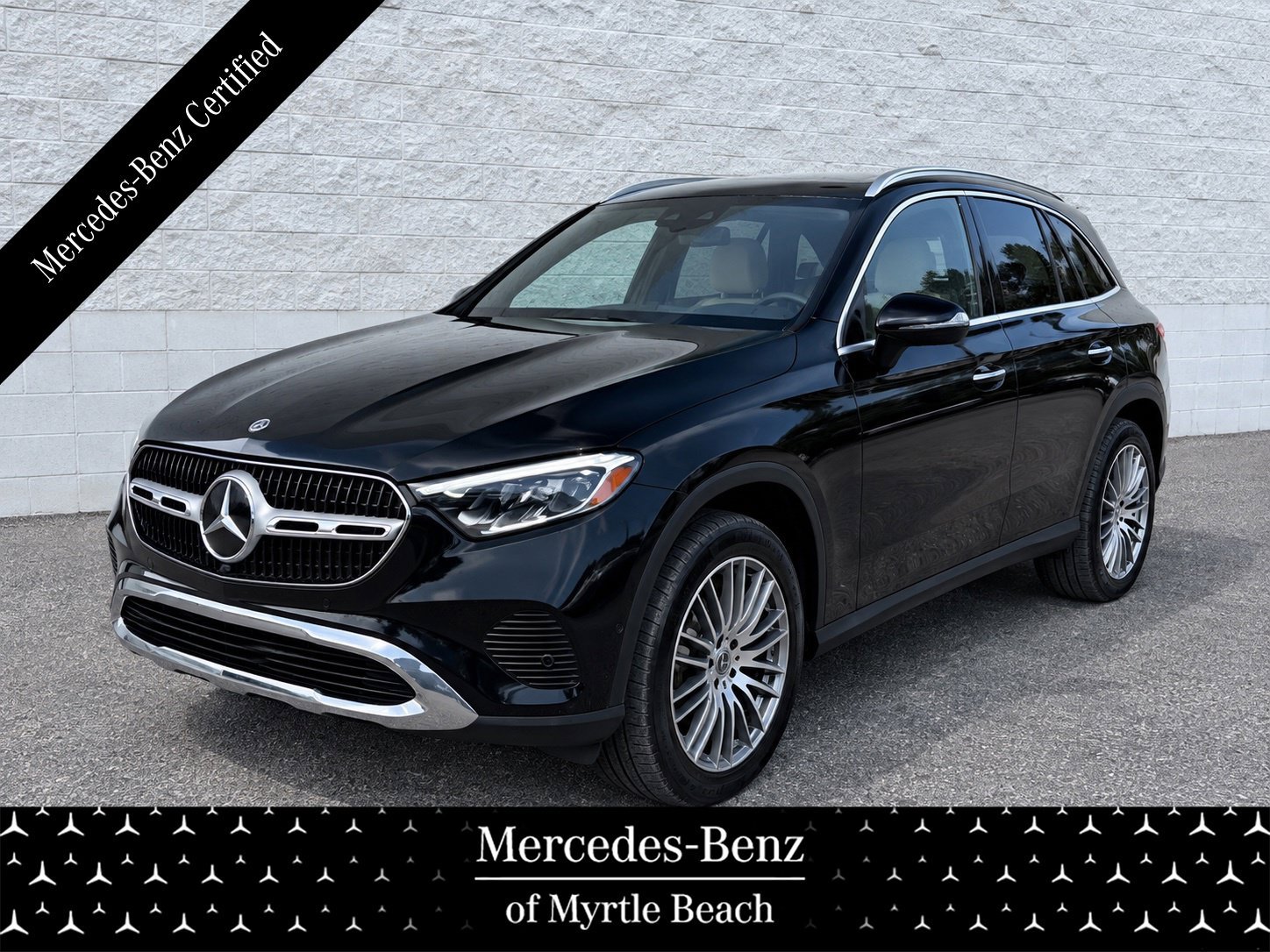 Certified Used 2024 Black Mercedes-Benz GLC 300 image 1