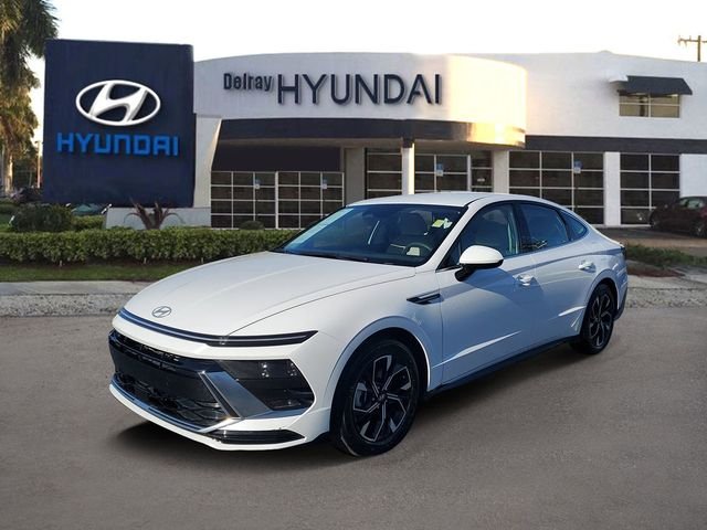 2025 Hyundai Sonata SEL - Photo 3