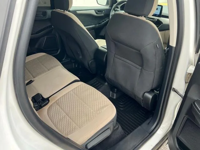 Used 2022 Star White Ford SE image 50