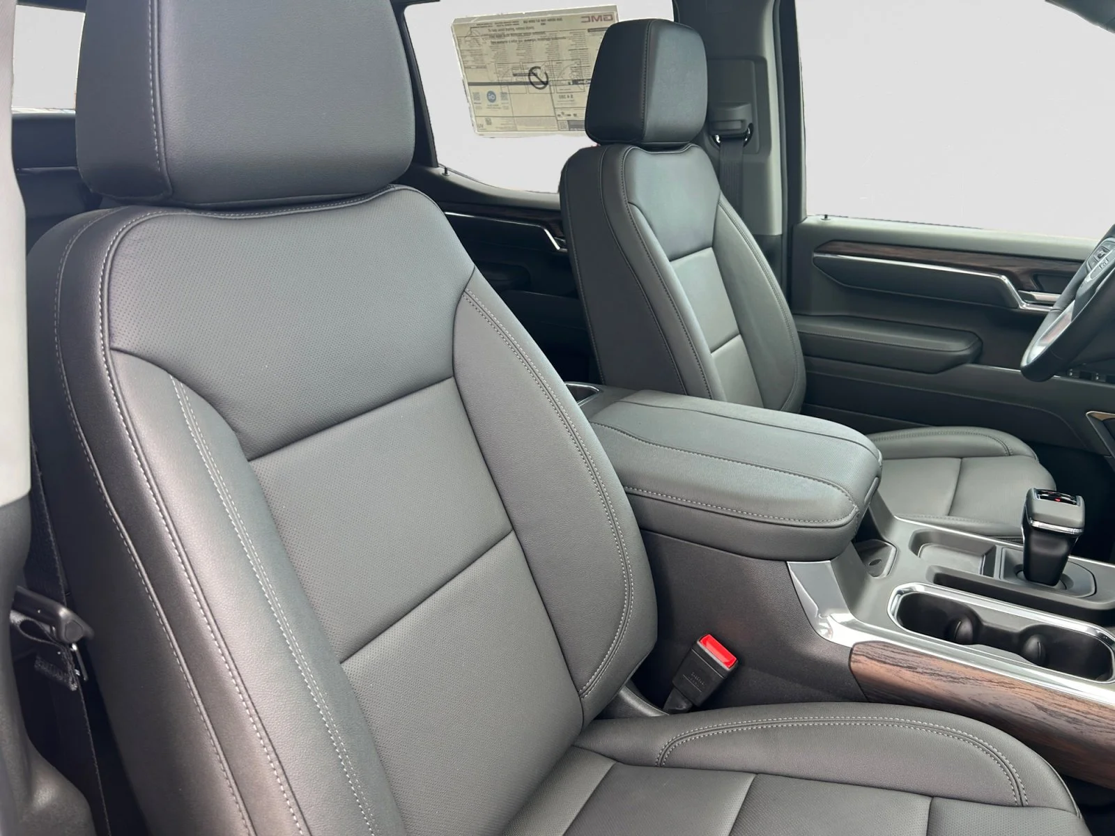 New 2026 Onyx Black GMC SLT image 11