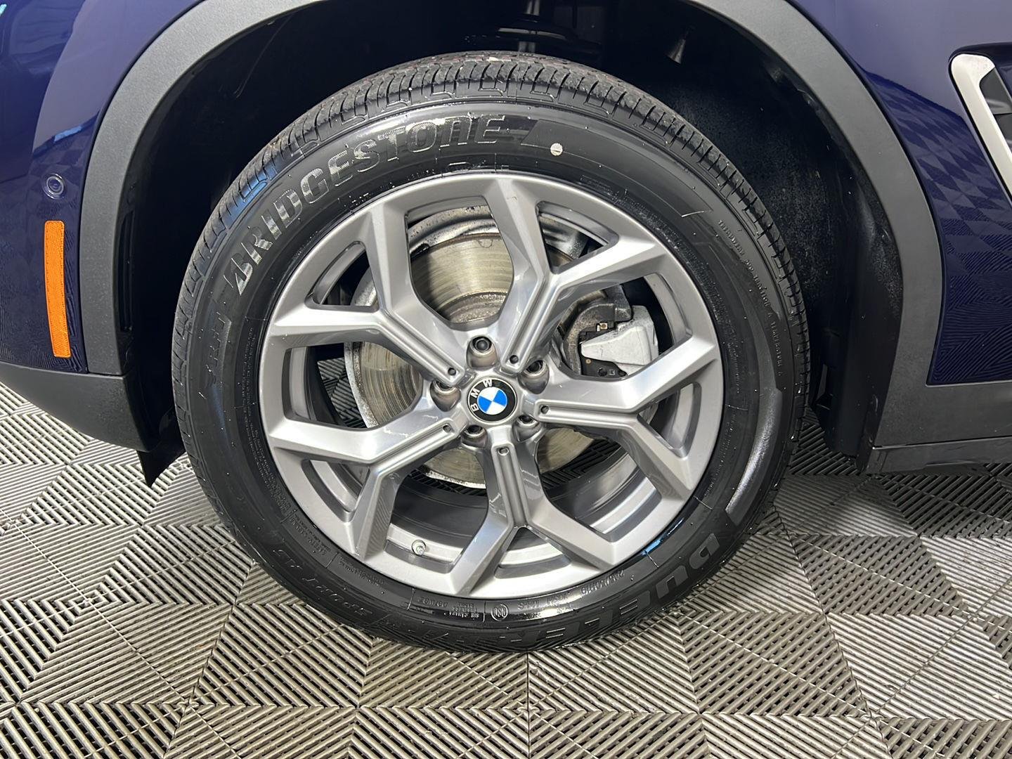 Certified Used 2024 Tanzanite Blue II Metallic BMW xDrive30i image 14