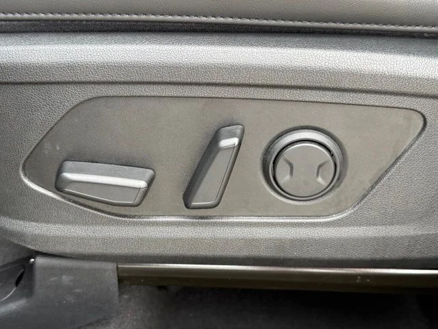 Certified Used 2023 Gray Kia SX image 12