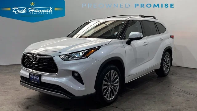2025 Toyota Highlander Hybrid Limited 25th Edition