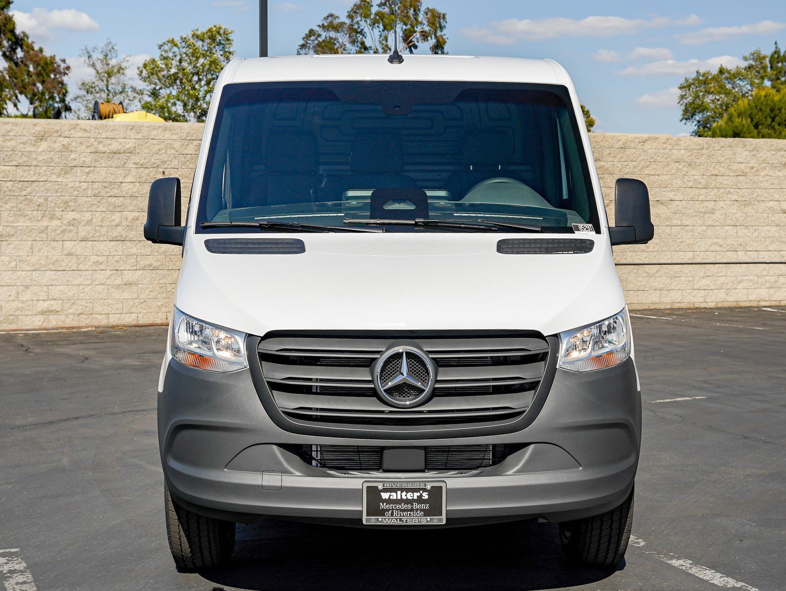 New 2026 Arctic White Mercedes-Benz 2500 Standard Roof I4 Diesel HO 144 RWD image 2