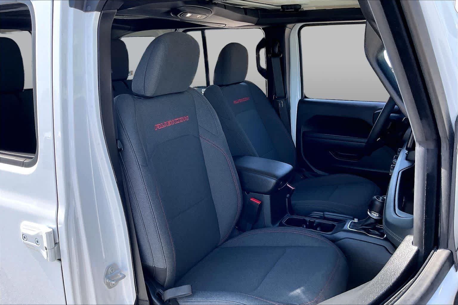 Used 2026 Bright White Clearcoat Jeep Rubicon image 9