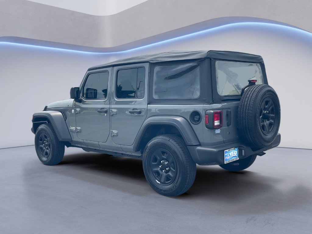 Used 2020 Sting-Gray Clearcoat Jeep Sport image 19