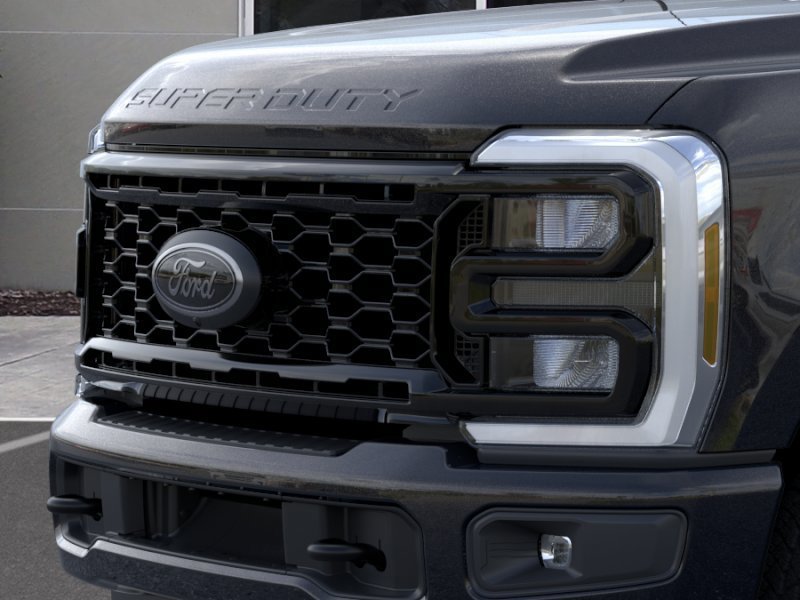 New 2026 Agate Black Metallic Ford F-250® Lariat® image 17