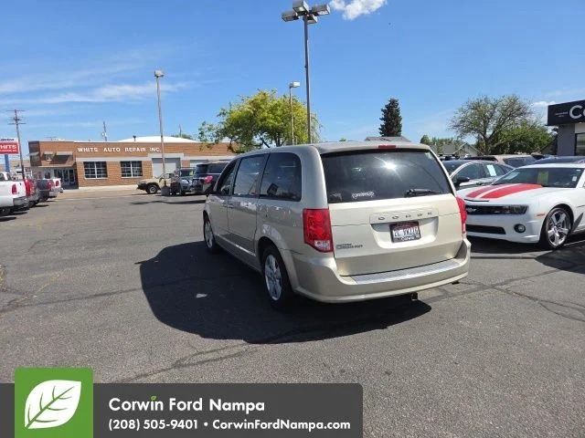 Used 2013 Beige Dodge SE image 11