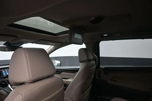 Used 2019 Lunar Silver Metallic Honda EX-L image 20