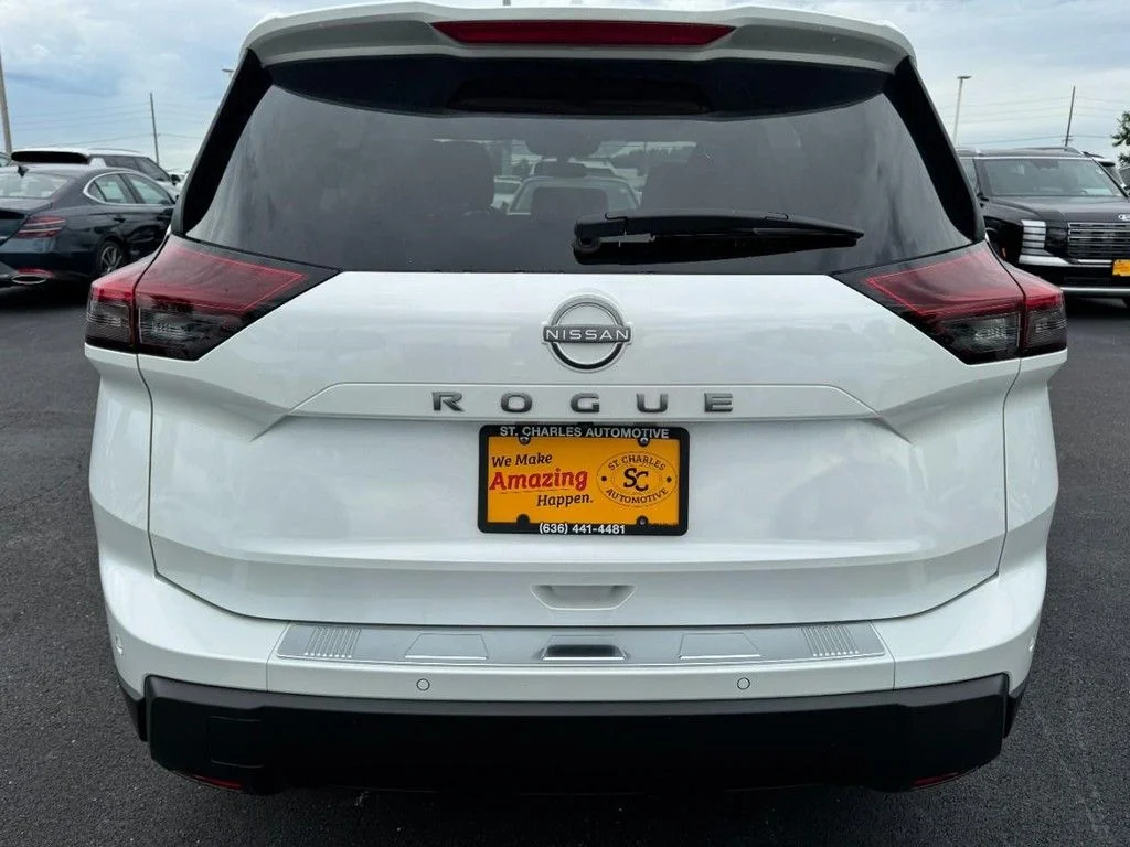 Certified Used 2026 White Nissan SV image 4