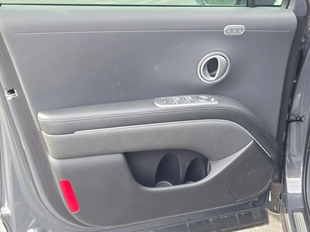 New 2026 Gray Pearl Hyundai Calligraphy image 22