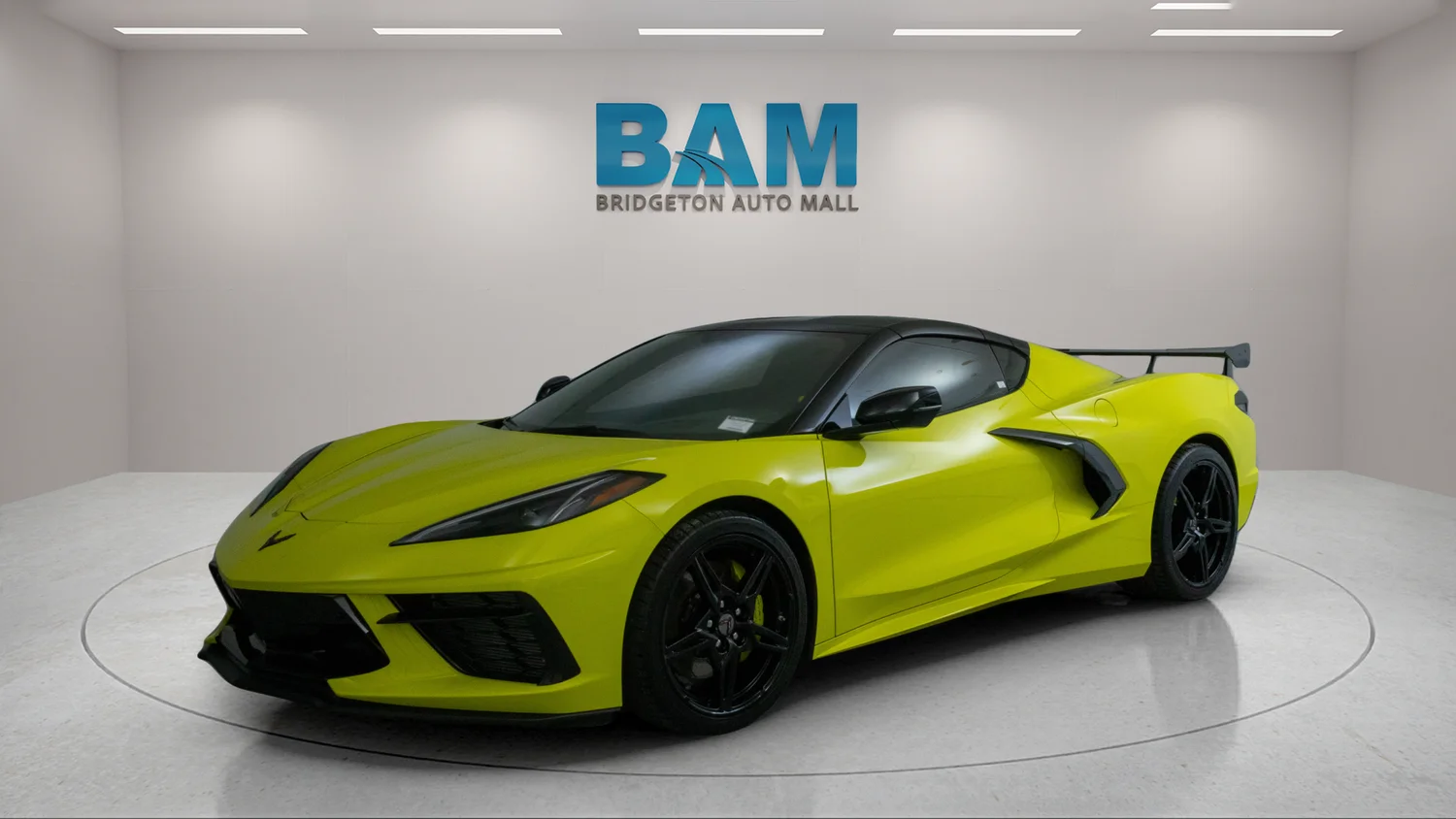 Used 2022 Yellow Chevrolet Stingray image 3