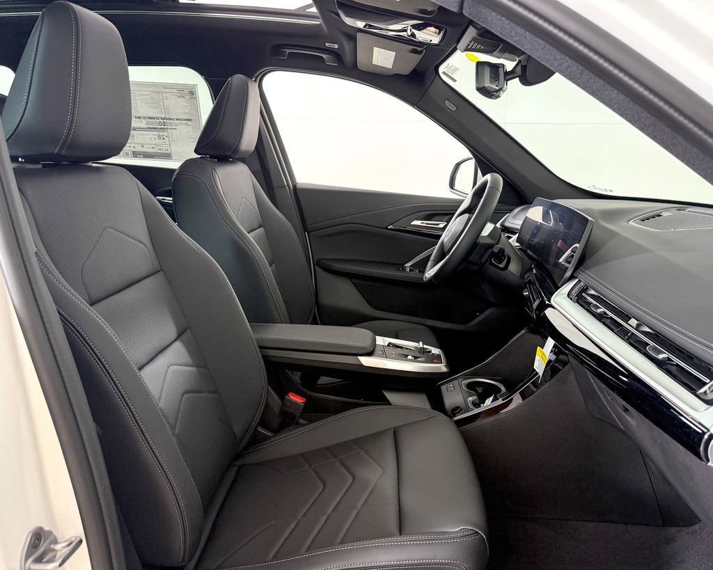Certified Used 2025 Alpine White BMW xDrive28i image 22