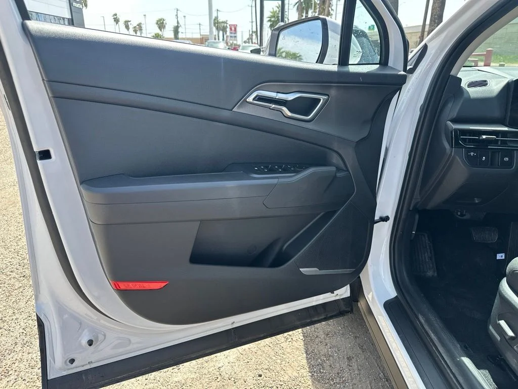 New 2026 White Kia LX image 7