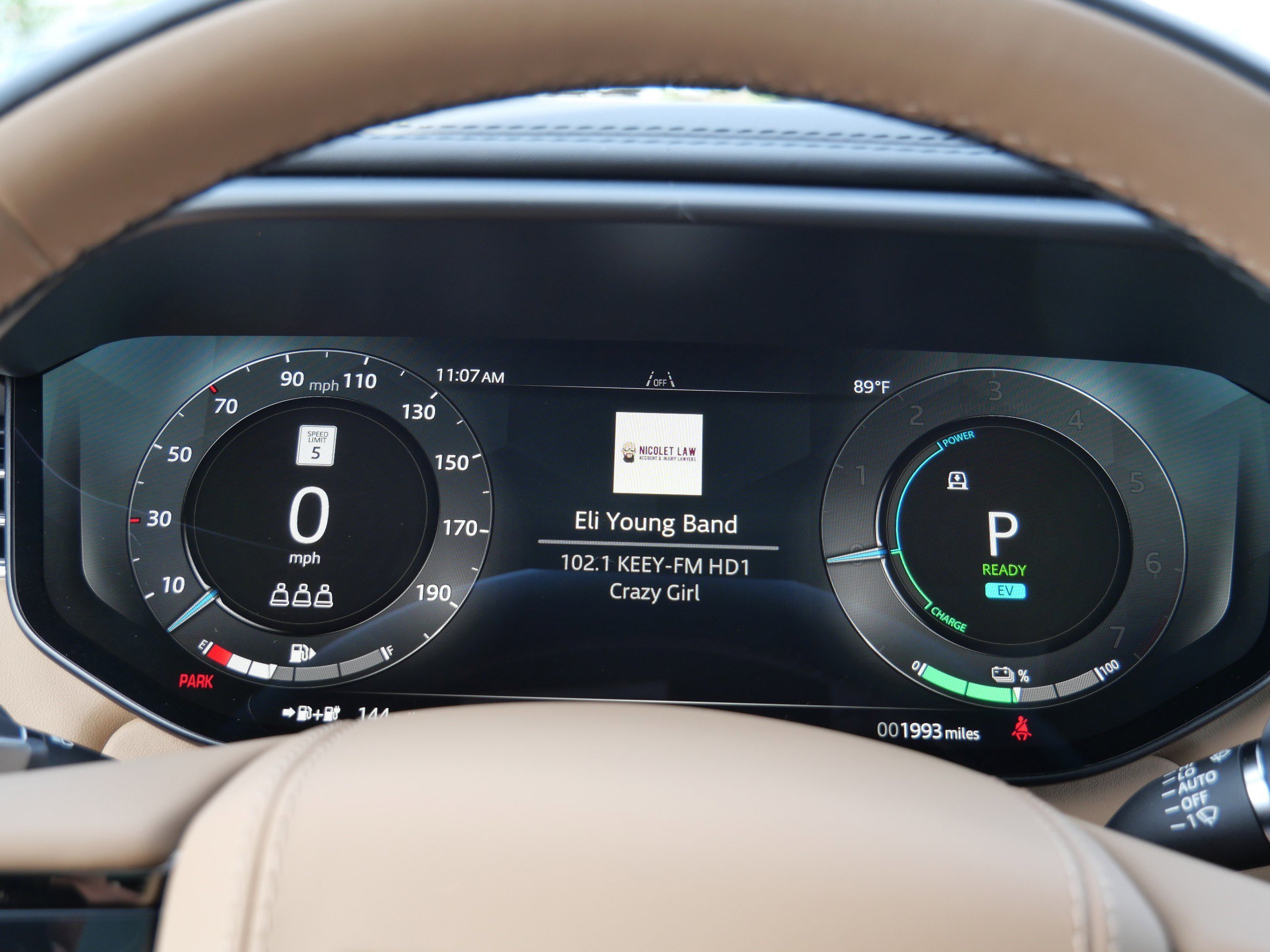 Used 2026 Ostuni Pearl White Premium Metallic Land Rover Autobiography image 19
