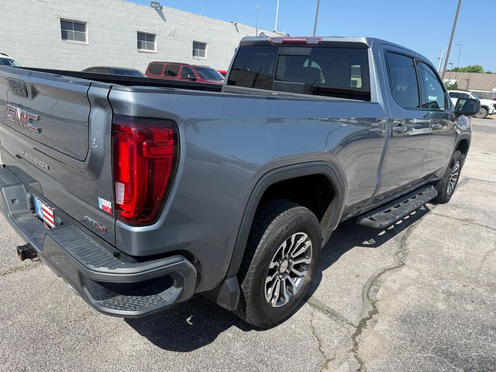 Used 2019  GMC AT4 image 18
