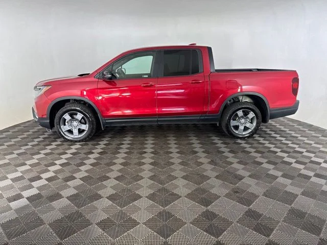 Used 2024 Red Honda TrailSport image 10