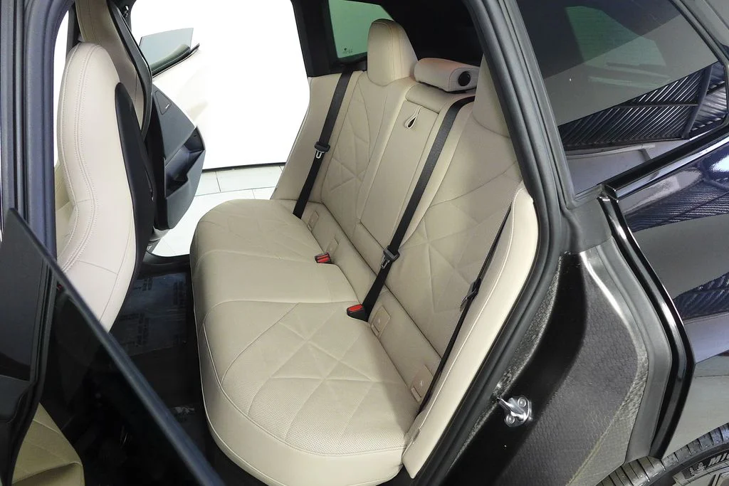 Used 2024 Black BMW xDrive50 image 20