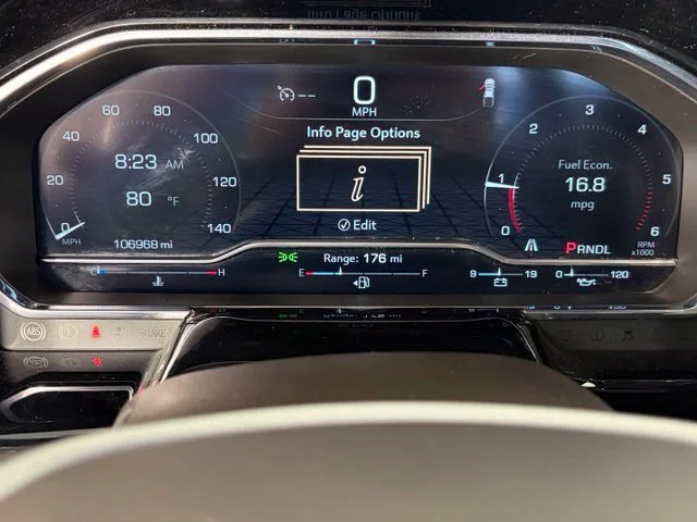 Used 2024  GMC SLE image 27