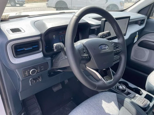 New 2025 White Ford XLT image 16